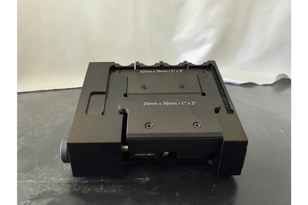 Zeiss AxioScan 7 Slide Mounting Frame — Lab Cycle Partners